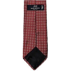 Brooks Brothers 346 Pure Silk Tie Red Geometric Squares 60.5” x 4” USA Made